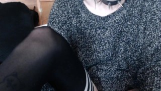 Tgirl Slays with 9-Inch Cock on Cam