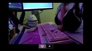 E-Girl Gives Hot Handjob Tips
