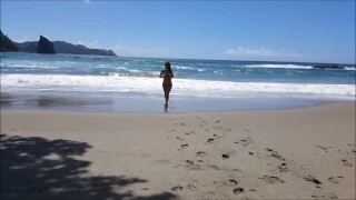Hot Body, Raw Action